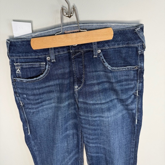 NEW Ariat Women's Dark Blue Flare Leg Jeans | 29R - Picture 4 of 7